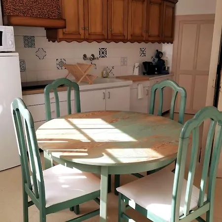 Casa de Férias 15 Min Du Puy Du Fou, Maison De Bourg, 4/5 Pers. *