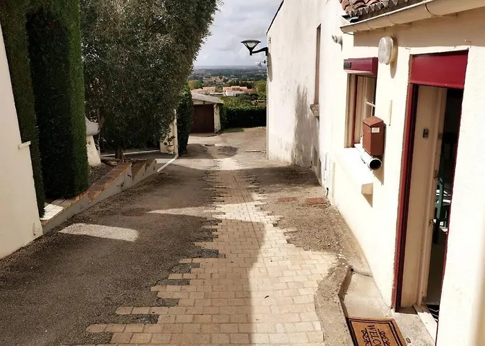 15 Min Du Puy Du Fou, Maison De Bourg, 4/5 Pers.